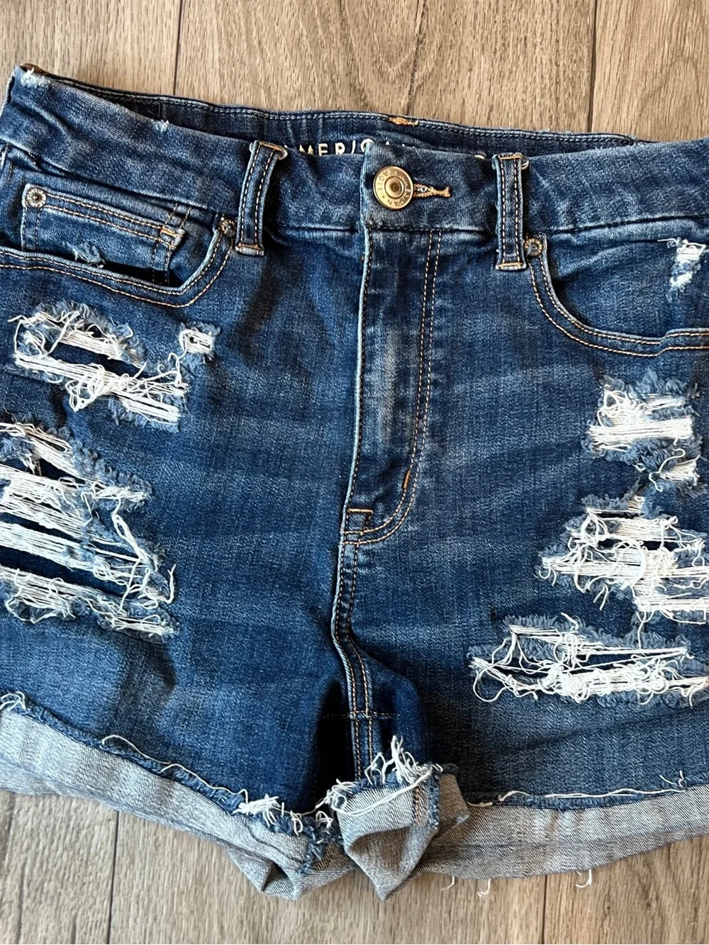 American Eagle Next Level Stretch Distressed High Rise Denim Shorts Size 6